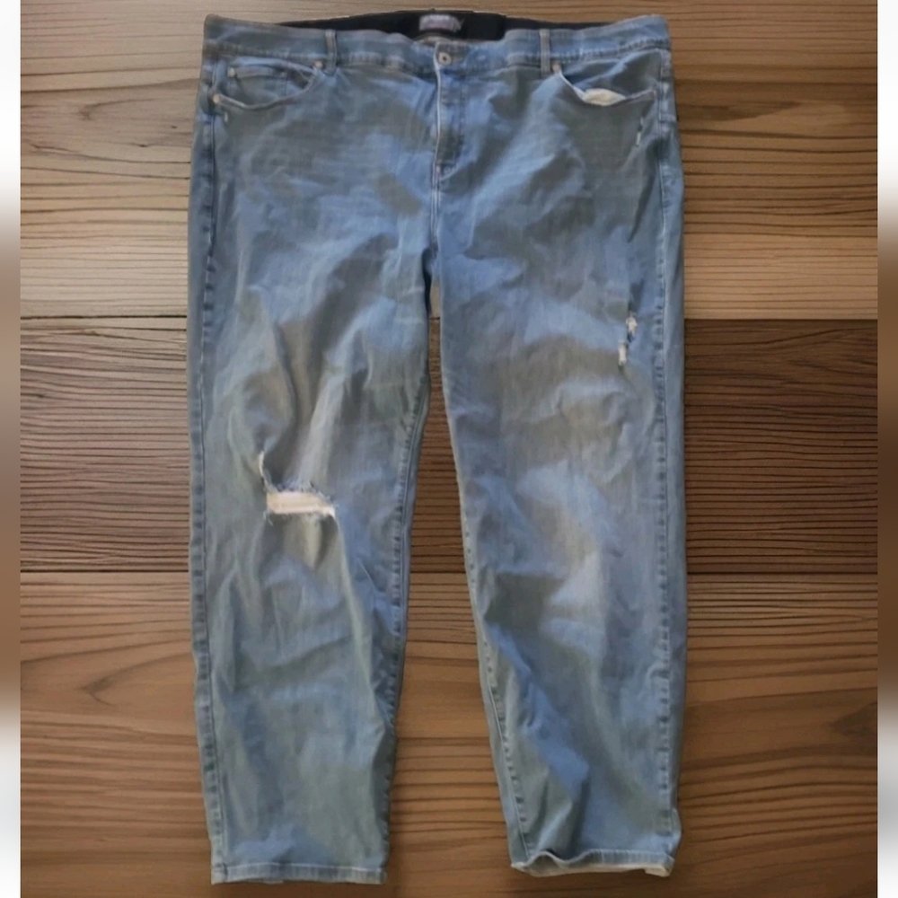 Torrid Bombshell Straight Distressed Premium Tummy Control Jeans 30T